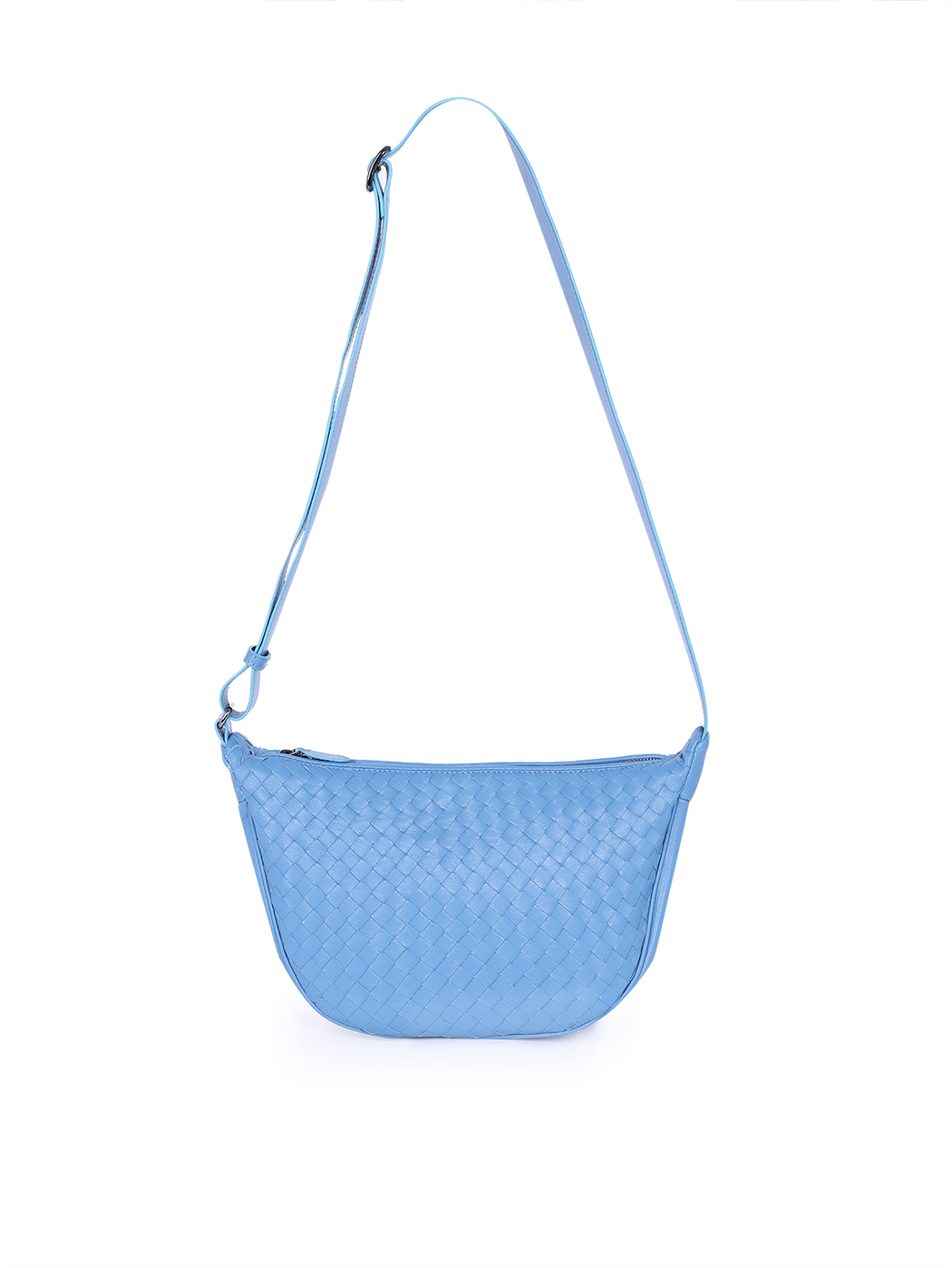 Плетеная сумка – полумесяц коллекции Intrecci светло - голубого цвета