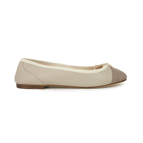 Ballet Flats - Beige Nappa with Taupe Round Toe 