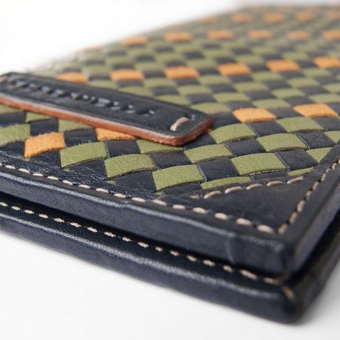 Vertical Wallet Black