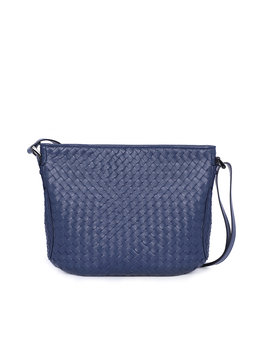 Borsa intrecciata a tracolla blu